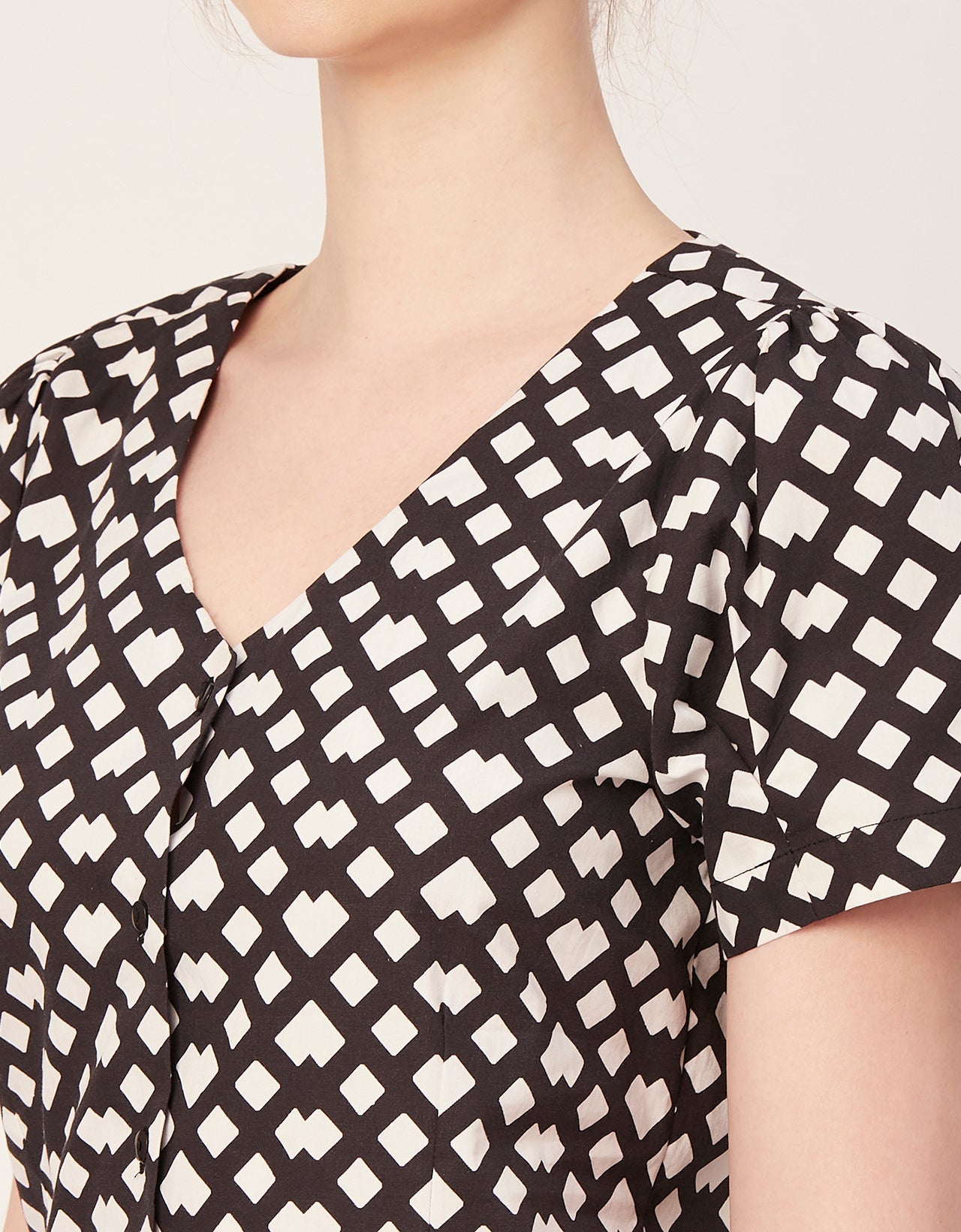 Printed V Neck Puff Sleeve