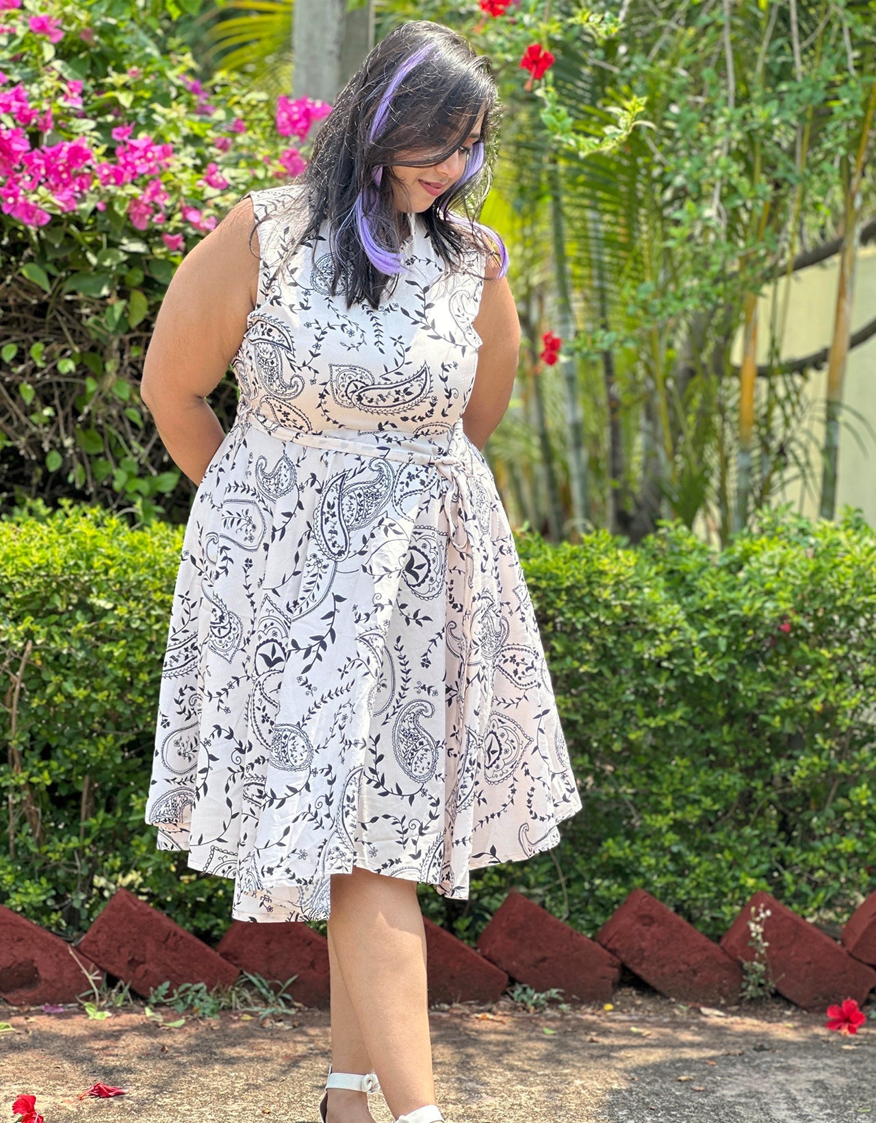 V Neck Printed Dress, Knee